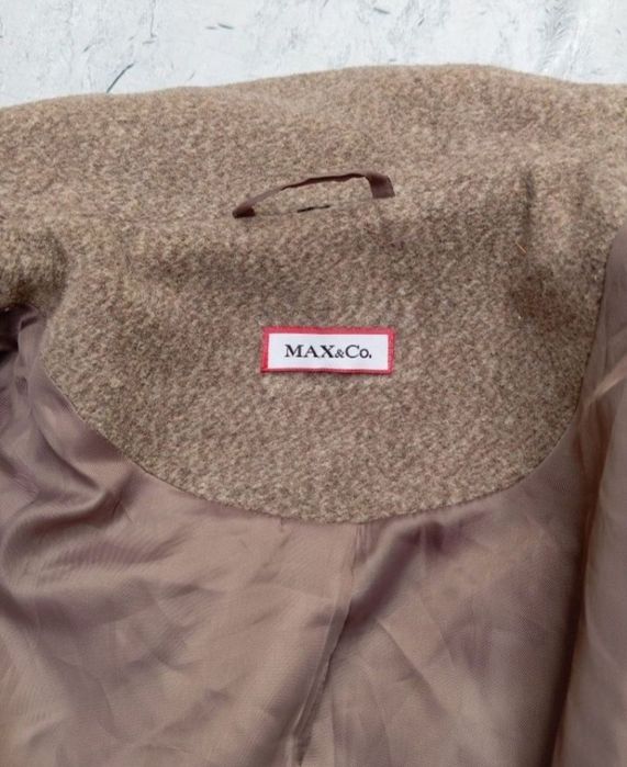 Vând palton dama Max Mara!