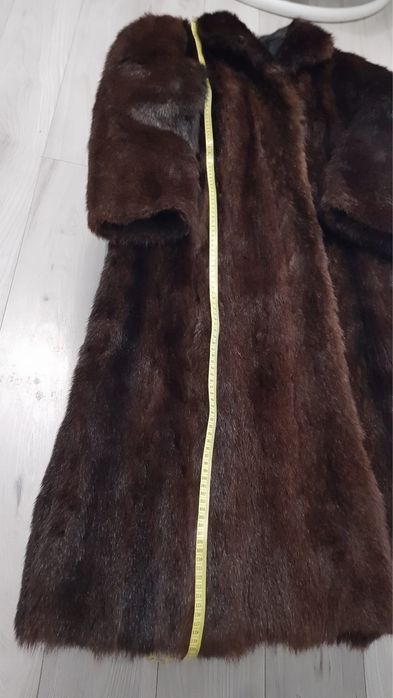 Haina de blana naturala de bizam