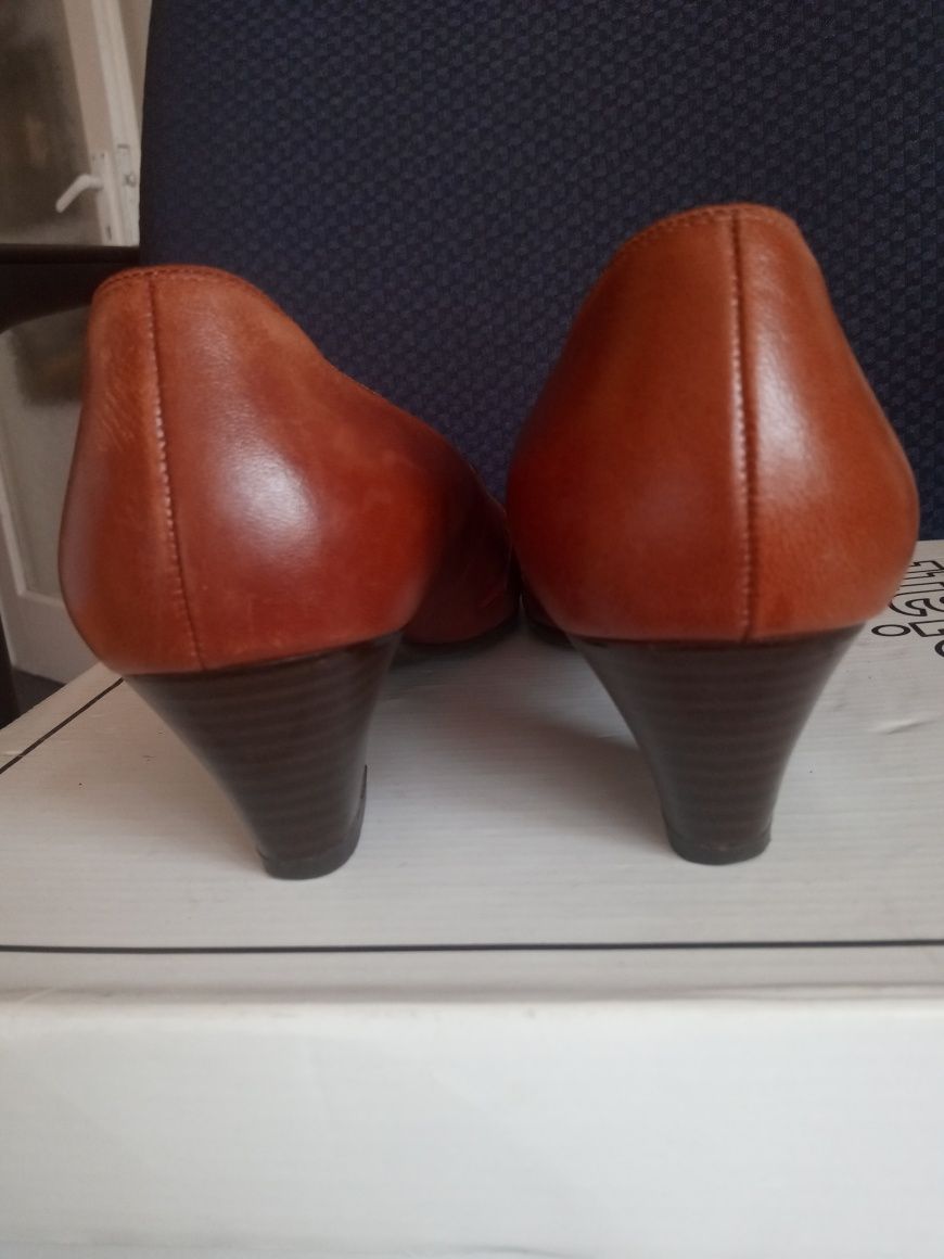 Pantofi ARA piele naturală 100% , mărimea 38