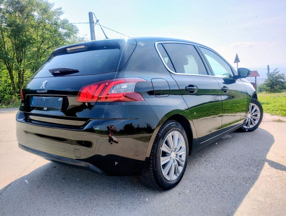 PEUGEOT 308 Allure/Diesel/Automat/Virtual Kokpit/Led/Navi mare