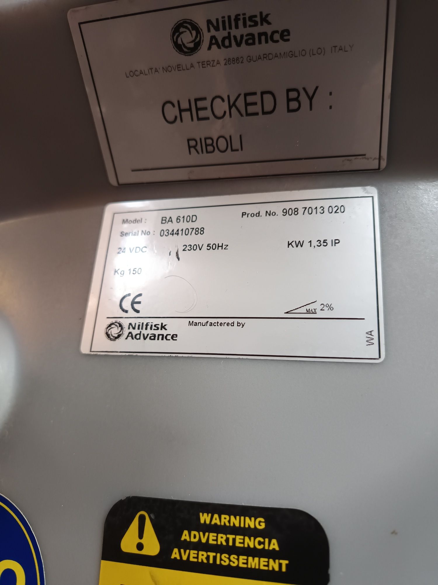 Акумулаторен подочистач Nilfisk BA 610D
