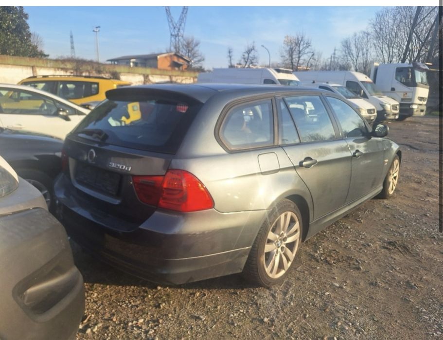 БМВ Е91 320хд 184коня Автомат ( на части)