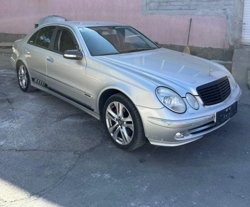 Mercedes e220 cdi на части