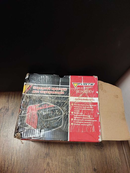 зарядно устройство за автомобилен акумулатор