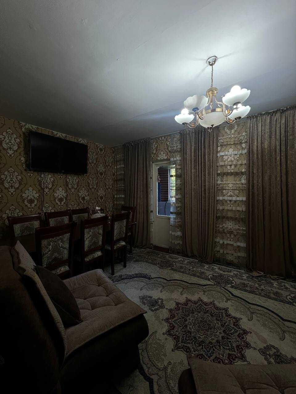 Срочно продается квартира Тансикбаев 3, 2/4/4, 53кв.м. Галарейка дом.