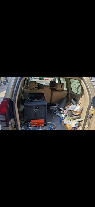 Продам сабвуфер 1600 ватт активный, короб на 125 литров