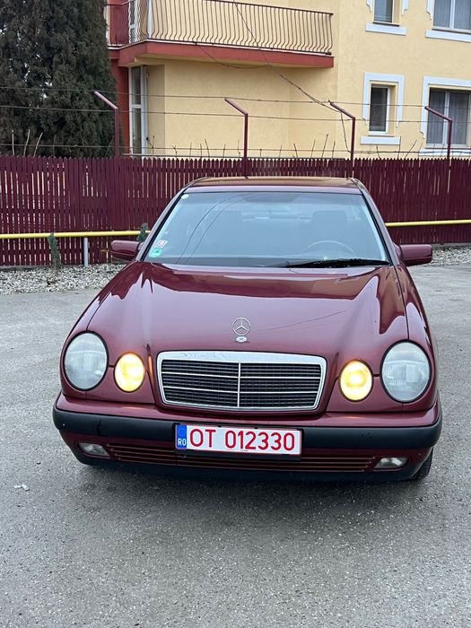 W210 schimb cu w124.este matriculat am toate actele
