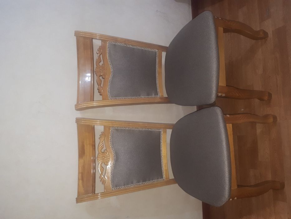 Продам стулья 2 шт.