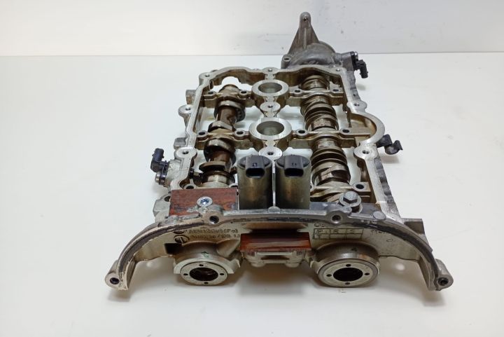 Capac  chiuloasa cu axe 06E103285 Audi A6 4F/C6 (facelift) seria