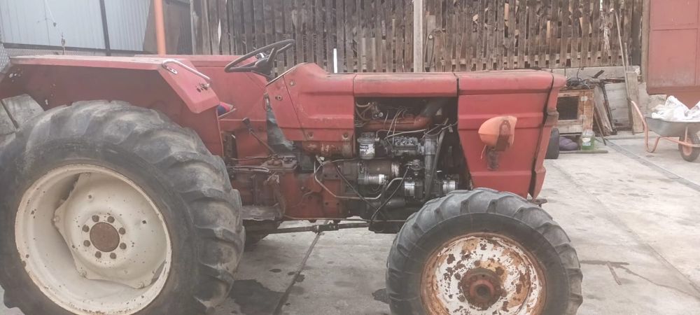 Vand tractor dt445