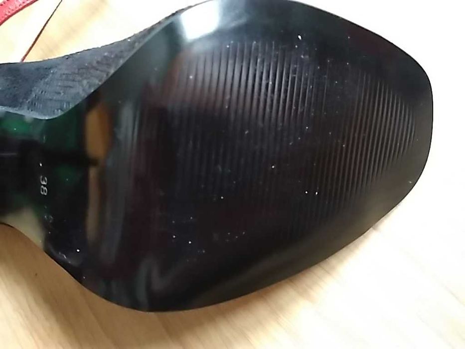 Vand pantofi Noi stiletto din piele - numar 38