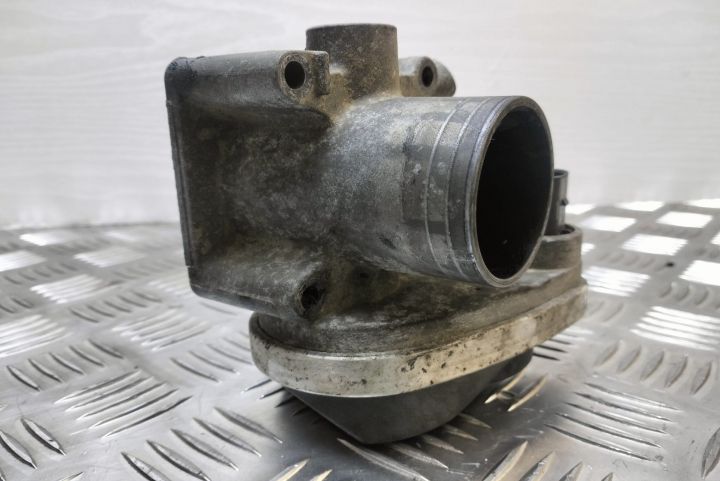 Clapeta acceleratie  047133062D Volkswagen VW Polo a 3-a generatie 6N