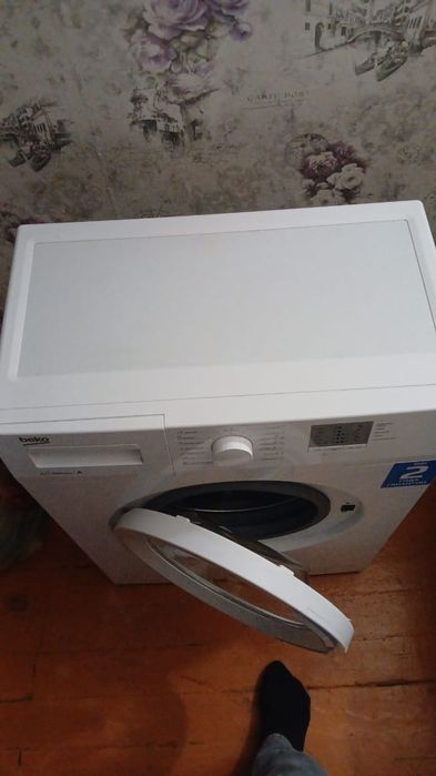 Продам стиральную машину в идеальном состоянии на 5 кг