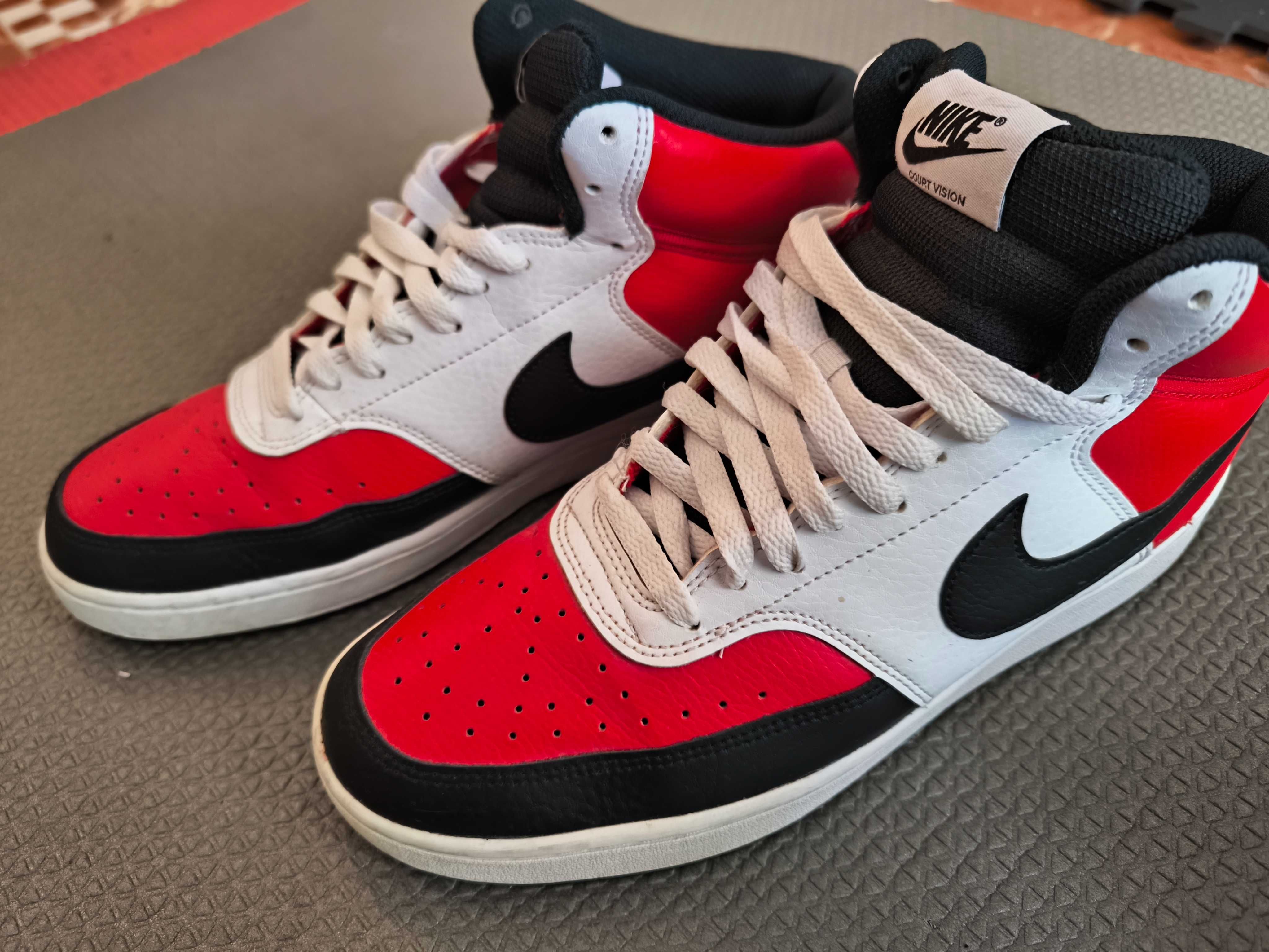 Маратонки Nike 44 air court vision оригинални !