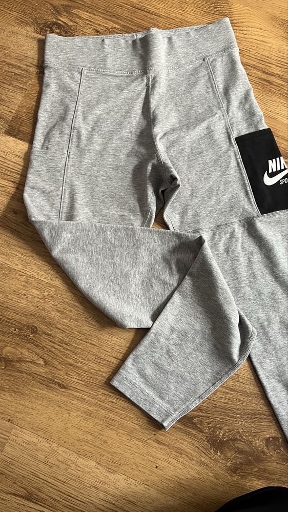 Дамски клин Nike