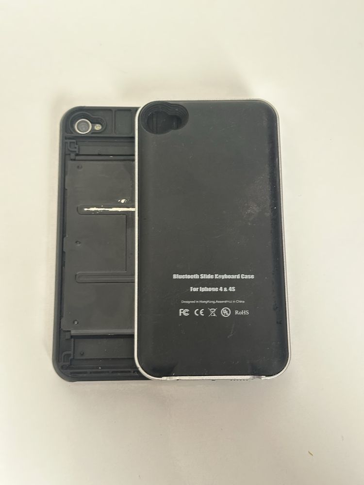 iPhone 4 с Bluetooth QWERTY клавиатура