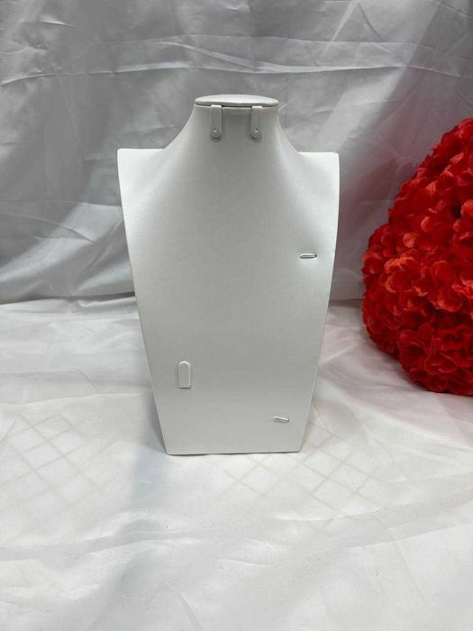 Bijuteriya uchun futlyar taqinchoqlarni tartib bilan saqlang!