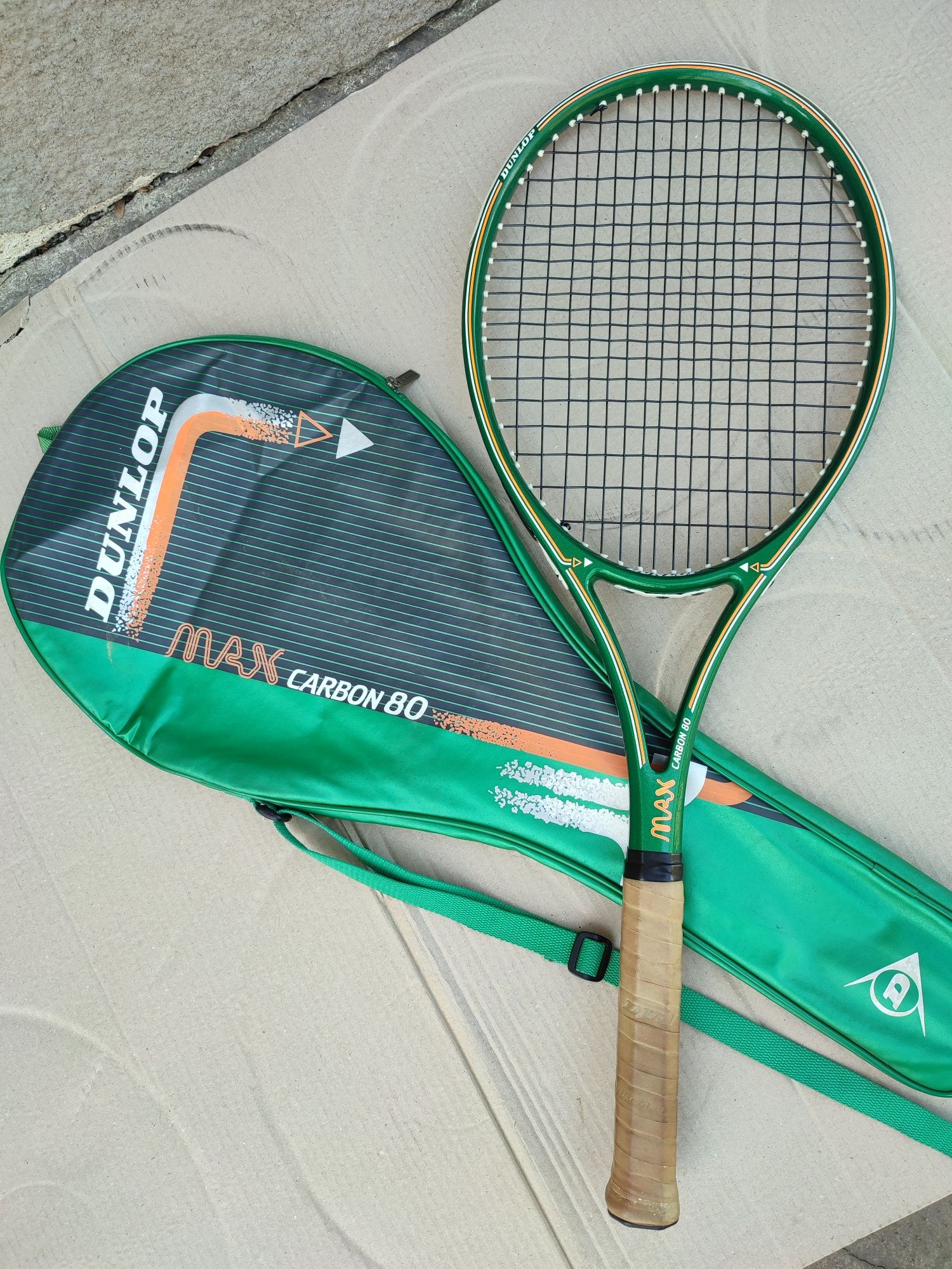 Dunlop Max Carbon 80-Racheta tenis  profesionala