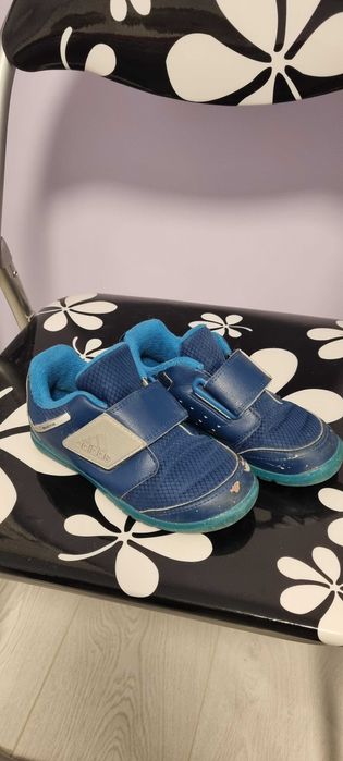 Маратонки Adidas