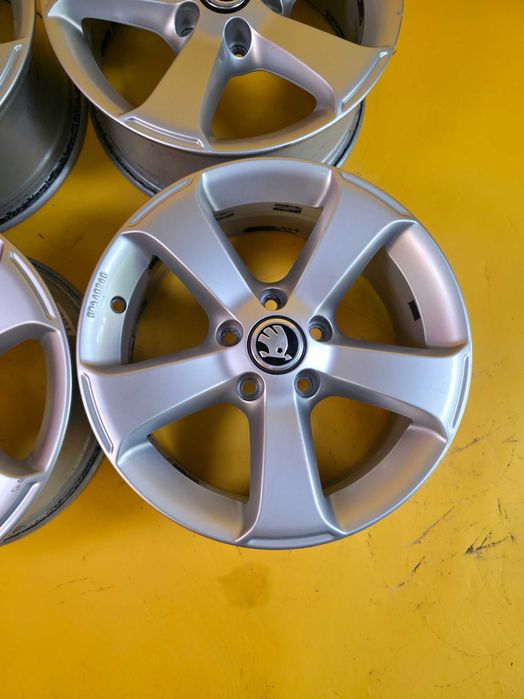 4 Jante Aliaj 5x112 16'' OEM Skoda Octavia Karoq Superb 6.5J ET 33