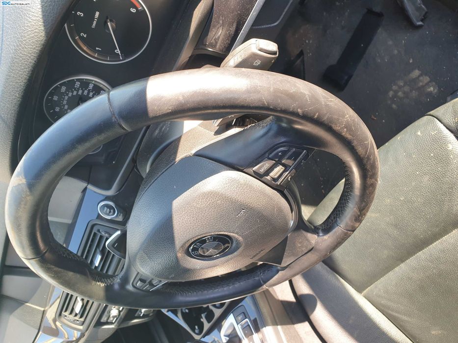 Volan Piele Sport cu Comenzi si Padele FARA Airbag BMW Seria 5 F10 2009 - 2014 [K3911]