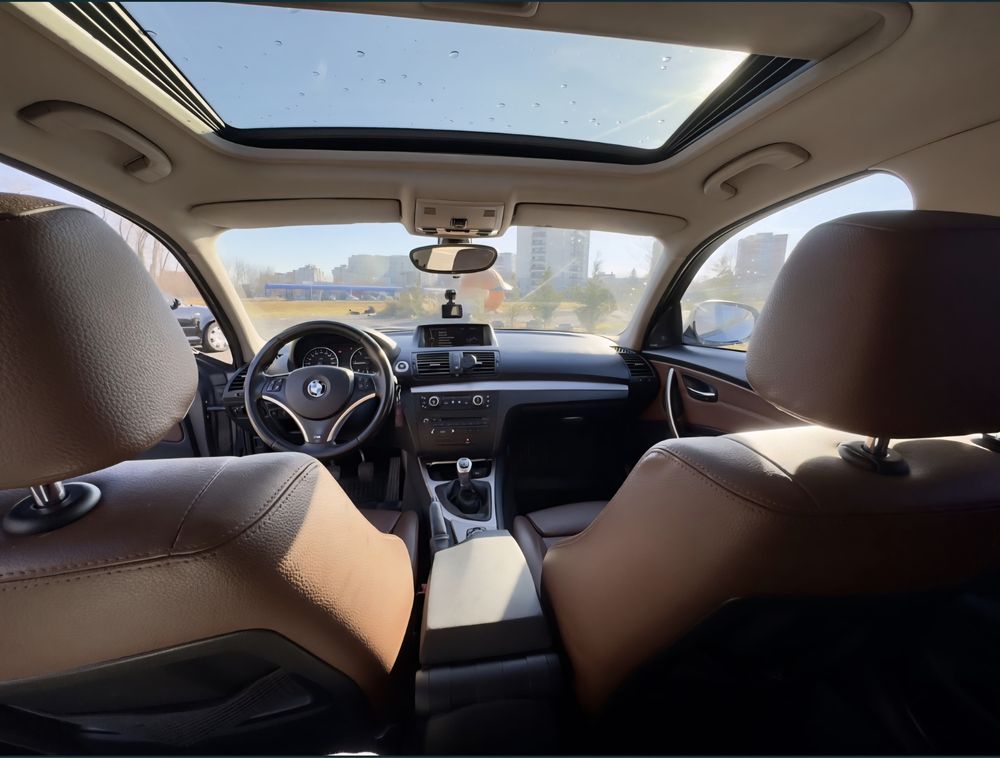 BMW Seria 1 116D 2010