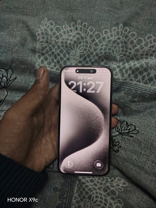 IPhone 15 pro ochilamgan