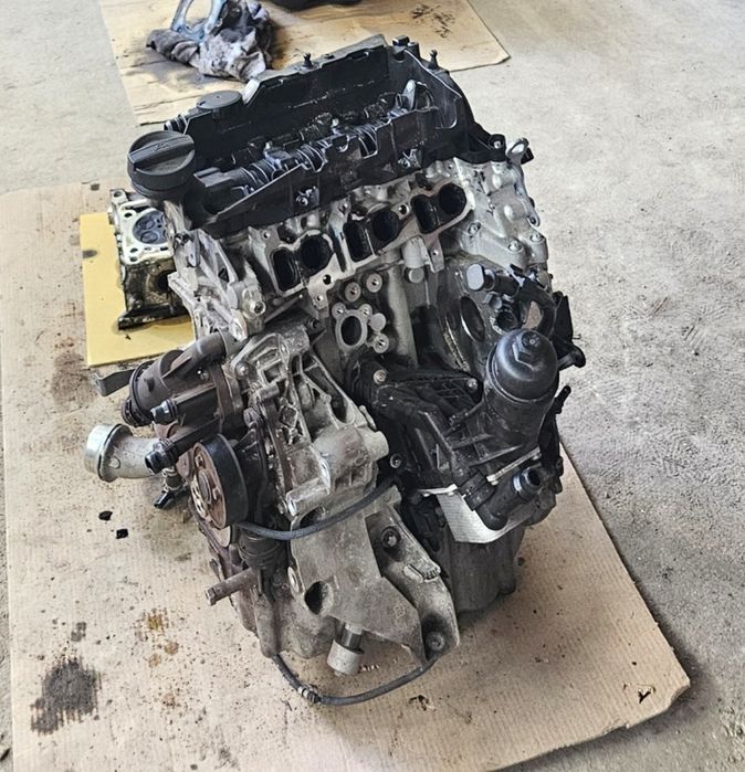 Bmw B37D15A двигател на части