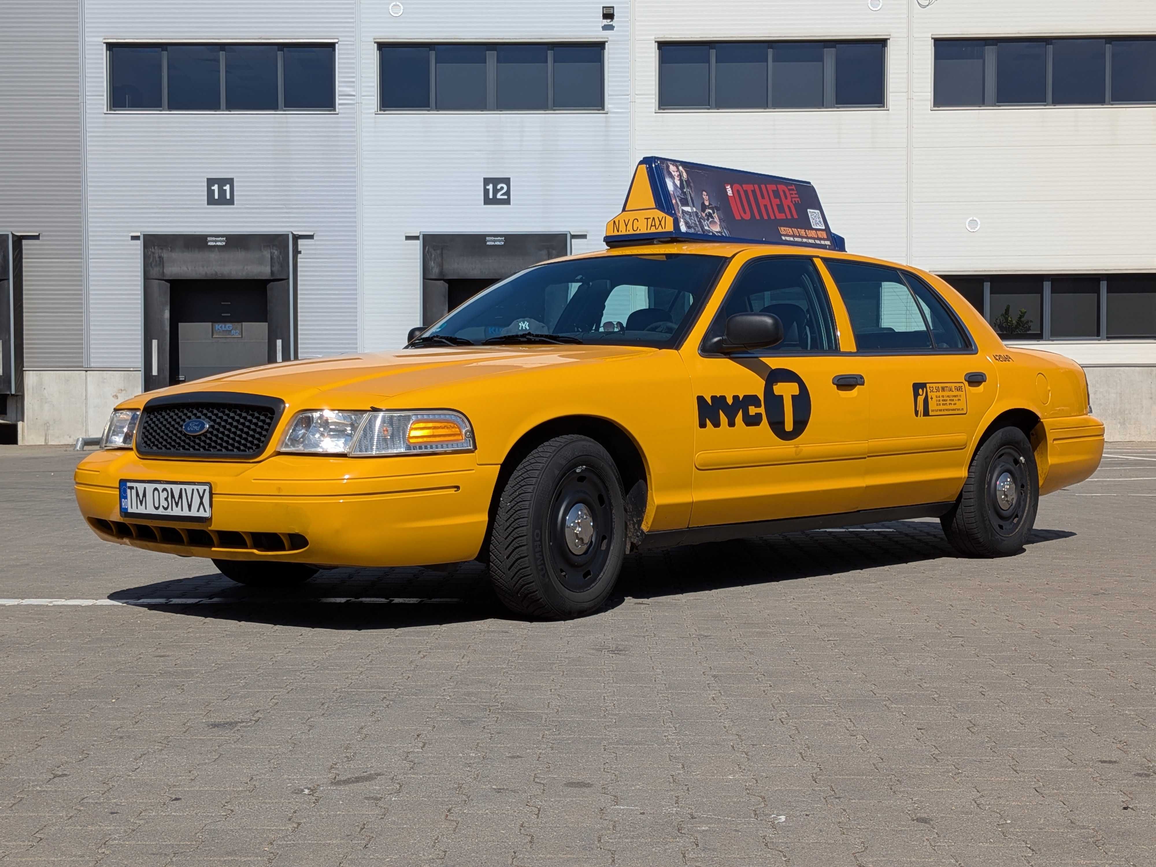 Vand FORD Crown Victoria - Model TAXI din New York City