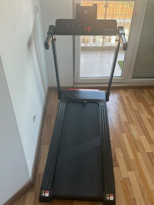 Електрическа пътека за бягане Orion Run M 550