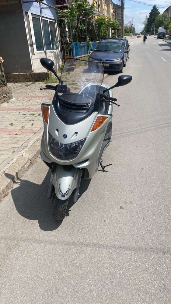 Yamaha Majesty 250
