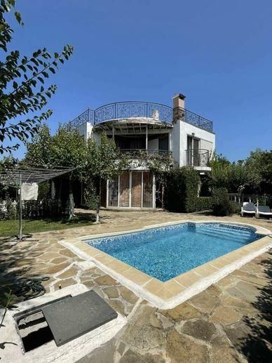 Дава се под наем Къща в Бургас, Меден рудник - зона А - 200 кв.м за 1224 € - Снимка #6