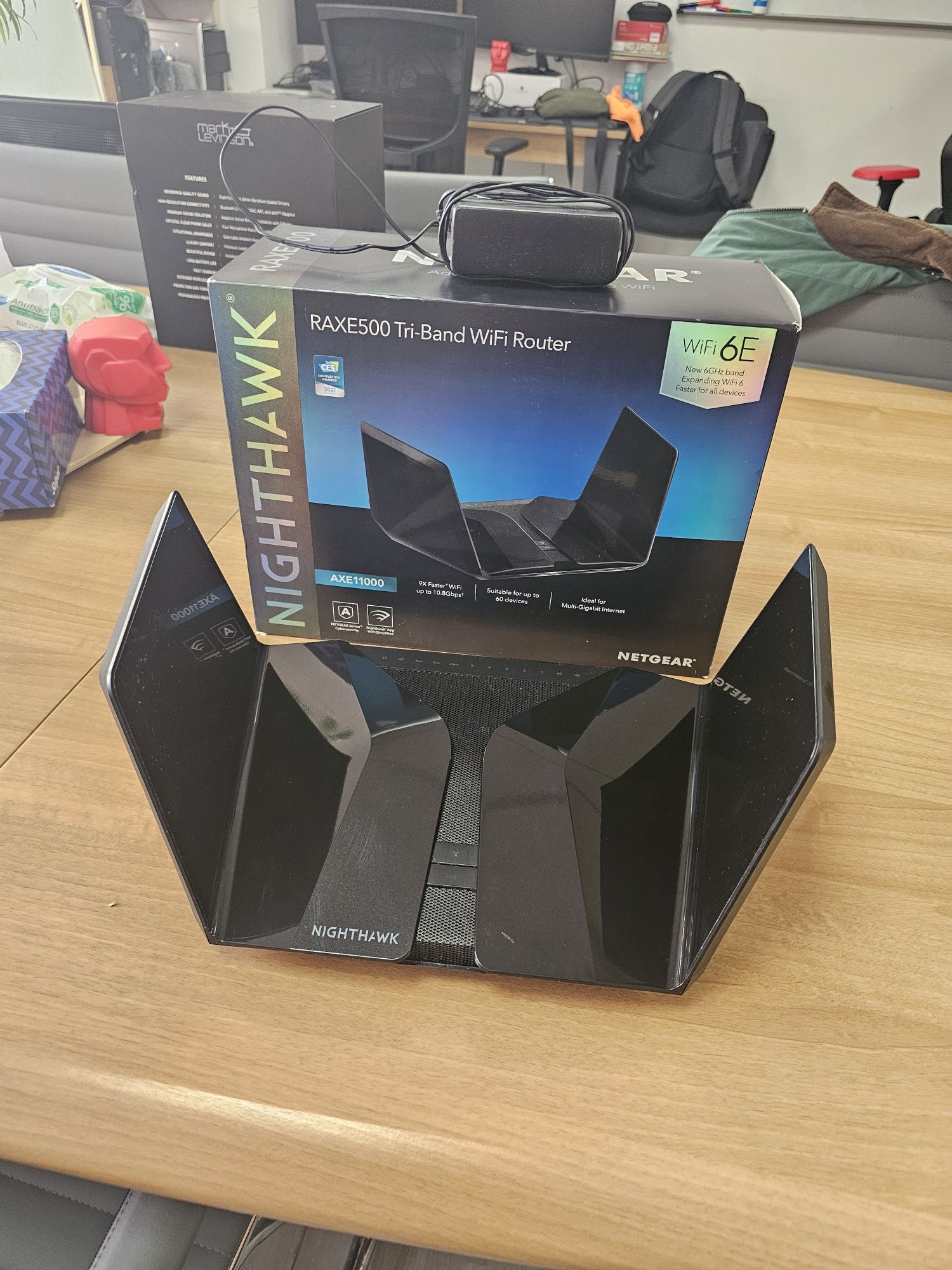 Топовый WiFi 6E Роутер Netgear Nighthawk AXE11000 (RAXE500)