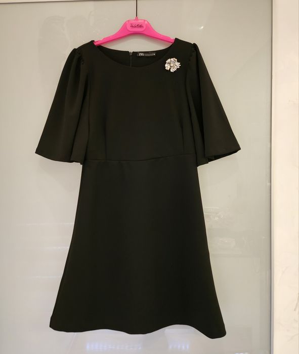 ZARA  рокля S-36