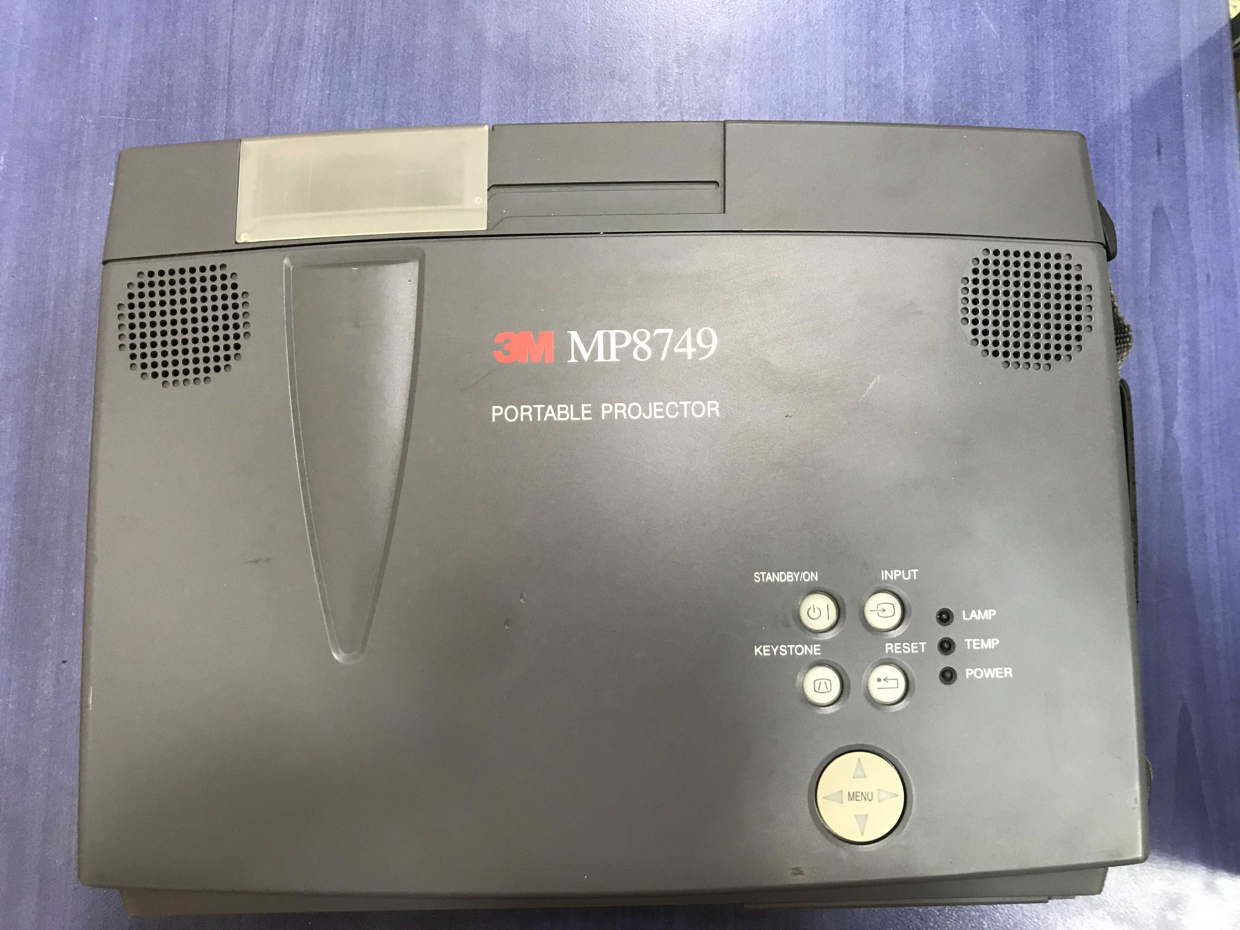 3M MP8749 Portable Projector-(Преносим проектор 3M)