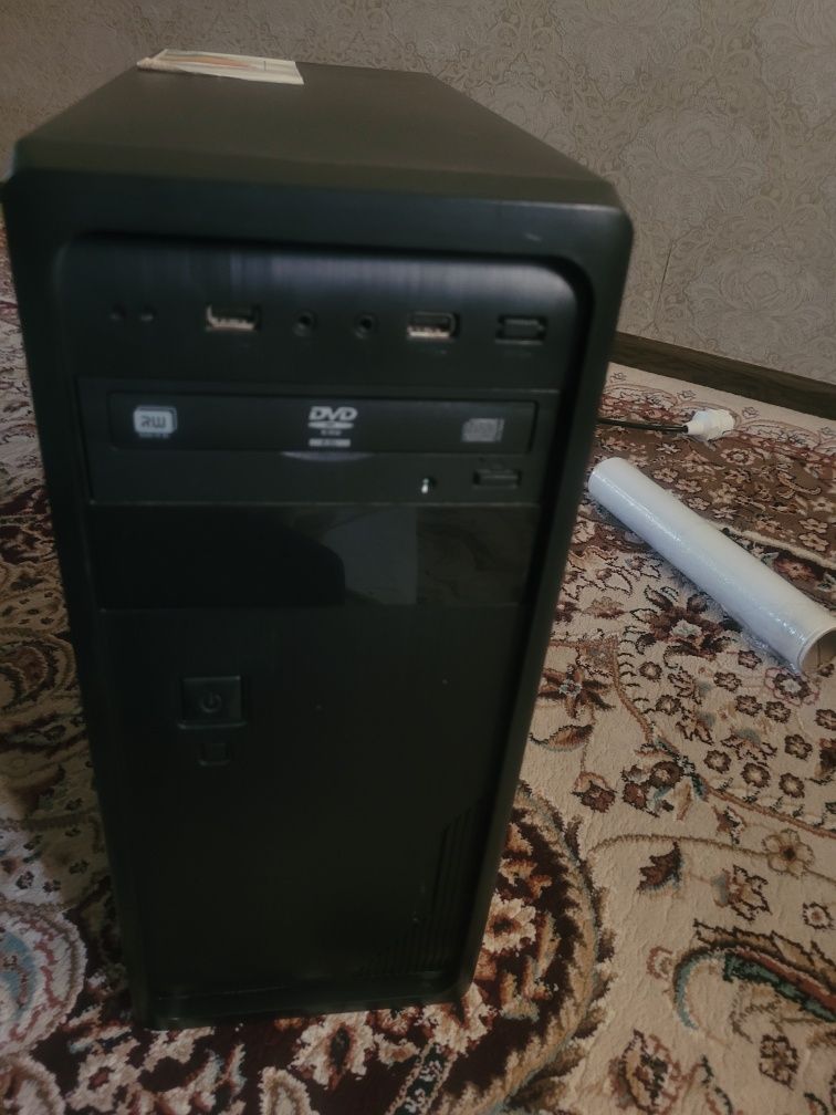Kampyuter sotiladi i3-2120 keys monitor klviatura mishka bonusda