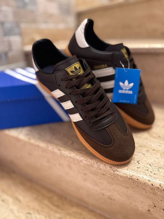 Уникални маратонки Adidas Samba