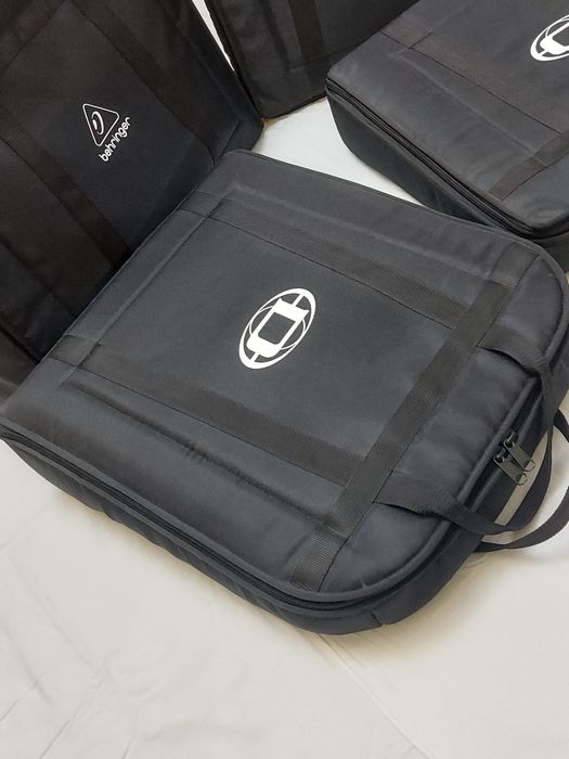 Huse pentru mixer Dynacord 1 , 2 , 3 dar si pentru alte modele