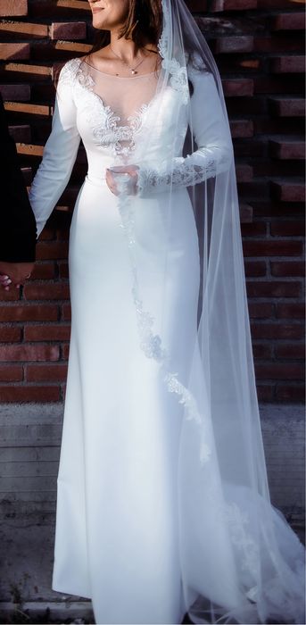 Rochie mireasă și voal lung