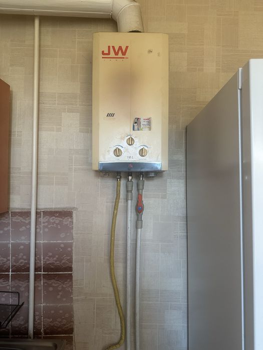 Газовая колонка б/у -12 000