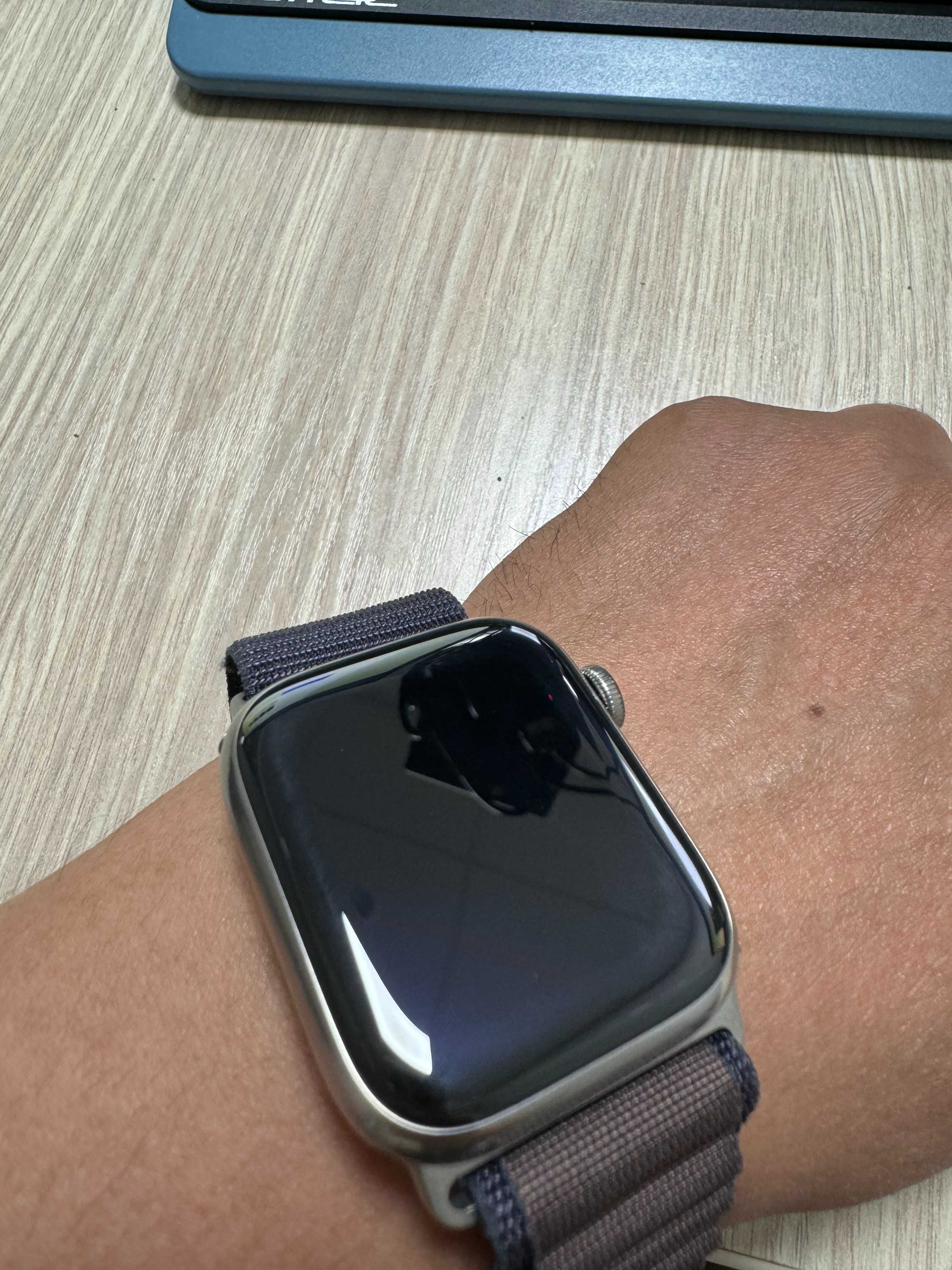 Apple watch 7 titan sapphire 45mm