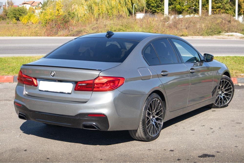 Bmw 530D G30 Xdrive Luxury Line 320 cp Istoric full Bmw