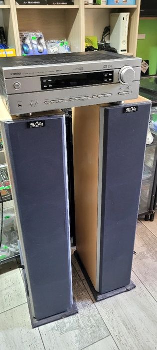 Statie 7.1 yamaha cu 2 boxe x4 canale