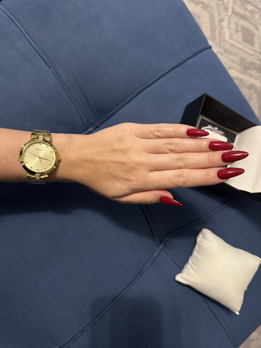 Часы Adriatica Швейцария в отличном состоянии