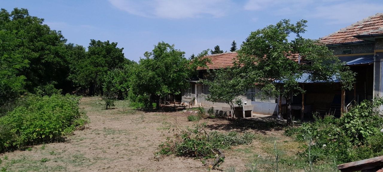 Продава се Къща в Ловеч, Здравец - 100 кв.м за 179 €/кв.м - Снимка #5