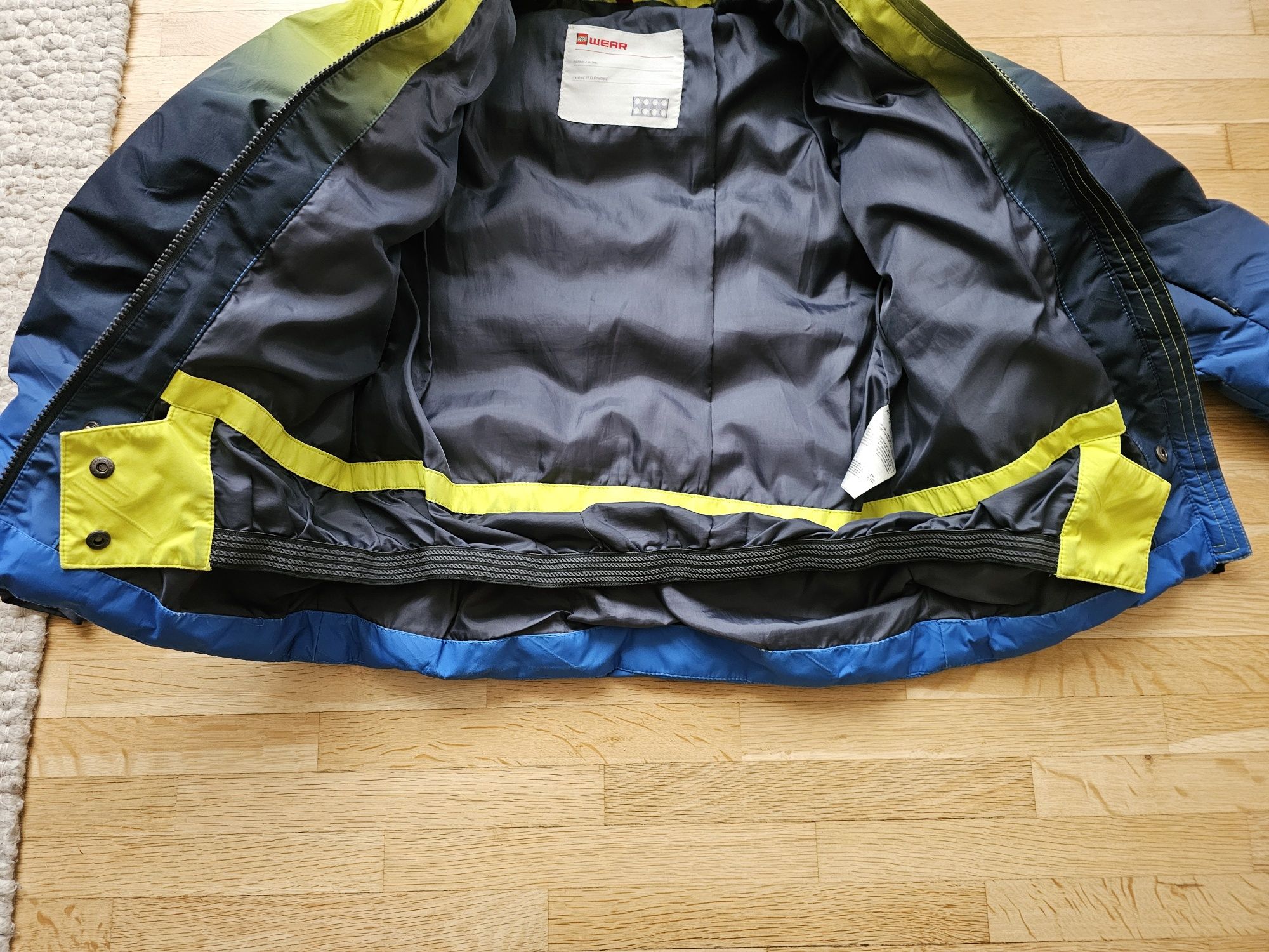 Лего wear зимно детско яке 140 см подходящо за ски и сноуборд