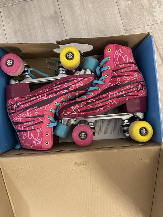 Продавам ролери *40