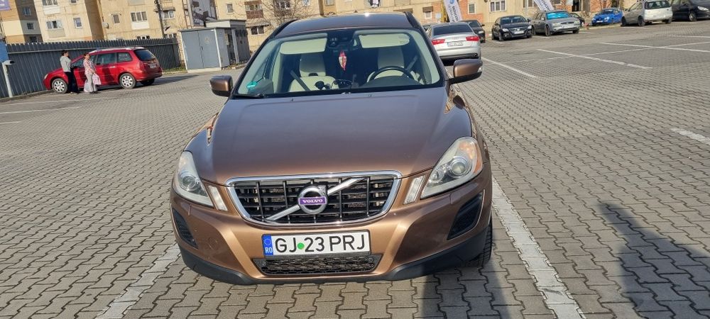 Vând Volvo xc60 fabricație 2011