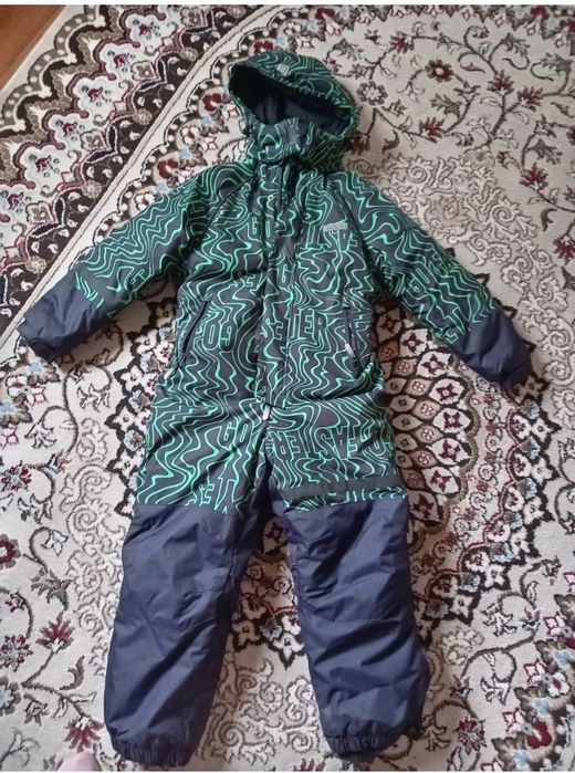 Зимний комбинезон.