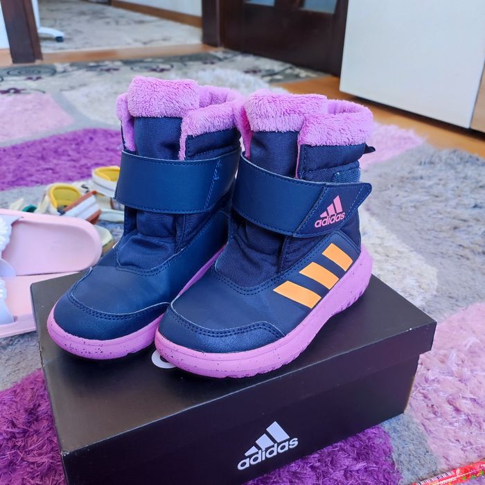 Adidas ботушки  с вата